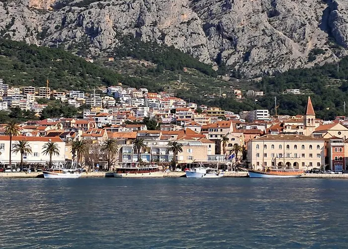 Old Town Daire Makarska