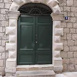 公寓 Old Town 马卡尔斯卡